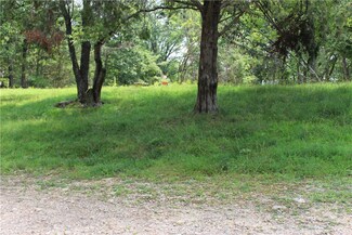 745 Cr 155, Eureka Springs, AR 72632