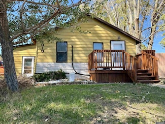 1010 9th St, Rawlins, WY 82301