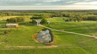 12247 County Road 8390, West Plains, MO 65775