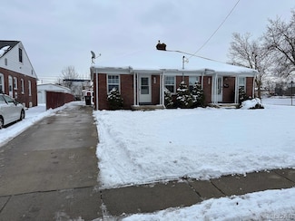 530 Northwestern Dr, Adrian, MI 49221