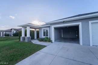 390 Pennfield Ave, Lehigh Acres, FL 33974