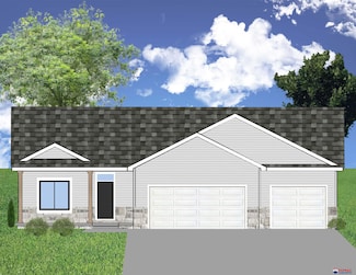 5922 SW 9th St, Lincoln, NE 68523