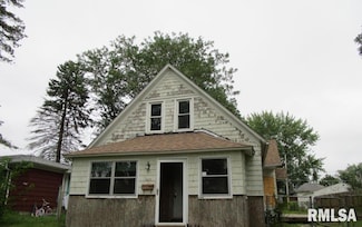 1425 24 1 2 St, Rock Island, IL 61201