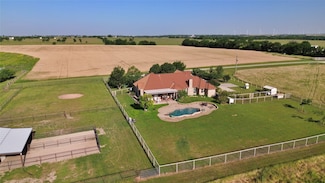 590 County Road 385, Valley View, TX 76272