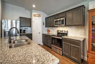 21707 Crystal Way, Leander, TX 78645