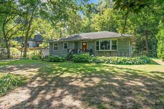 4277 Reiland Ln, Saint Paul, MN 55126