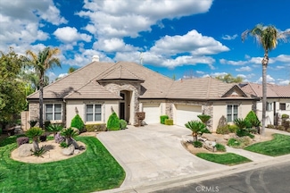 1540 E Golden Valley Way, Fresno, CA 93730