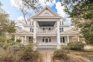 278 James River Rd, Scottsville, VA 24590