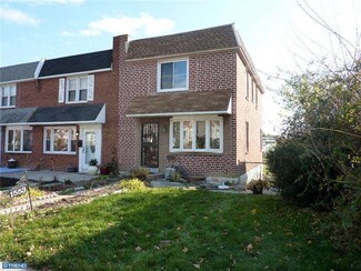 1553 Hermesprota Dr, Sharon Hill, PA 19079