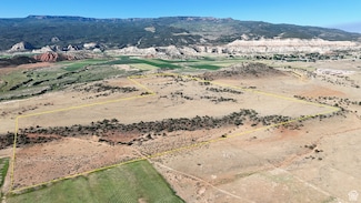 123 E Teasdale Powerline Rd, Teasdale, UT 84773