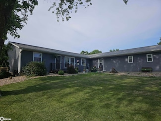 1025 Wabash Ave, Carthage, IL 62321
