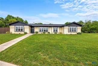 921 Indian Trail, Harker Heights, TX 76548