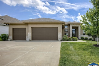 18921 Ruggles St, Elkhorn, NE 68022