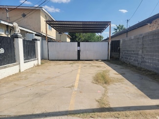 219 1/2 E Cherry Ln, Laredo, TX 78041