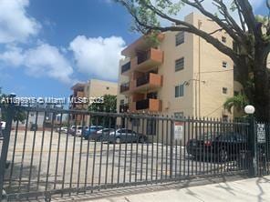 677 SW 9th Ave Unit 303, Miami, FL 33130