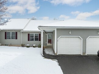 48 Pinecrest Dr, Chicopee, MA 01020