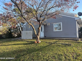 3 Lexington Blvd, Barnegat, NJ 08005