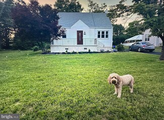 307 Fairview Ave, West Berlin, NJ 08091