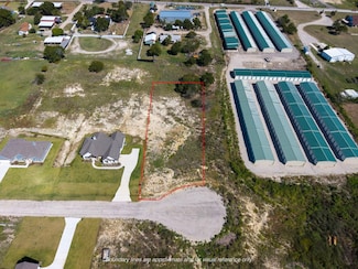 1025 Don Eve Ct, Azle, TX 76020