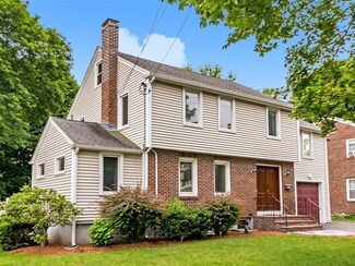 465 Lexington St, Waltham, MA 02452
