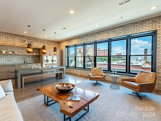 53 College St Unit 302, Asheville, NC 28801