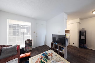 2803 Hemphill Park Unit B204, Austin, TX 78705