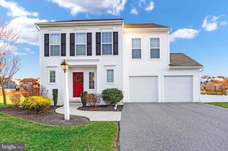 982 Kavanagh Cir, Red Lion, PA 17356