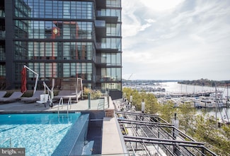 45 Sutton Square SW Unit 303, Washington, DC 20024
