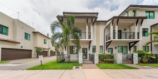 8368 Central Park Blvd, Miami, FL 33166