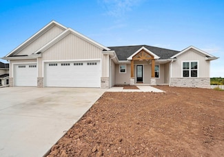 3754 Lyla May Ct, de Pere, WI 54115