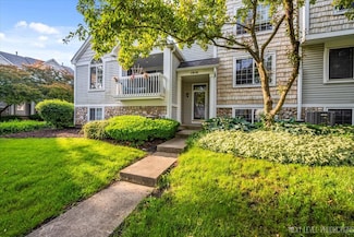 1916 Middlebury Dr Unit 1916, Aurora, IL 60503