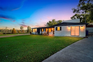 63 Lake Hunter Dr, Lakeland, FL 33803