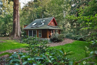 96 Saratoga Creek Ln, Langley, WA 98260