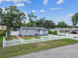 1510 W Powhatan Ave, Tampa, FL 33603