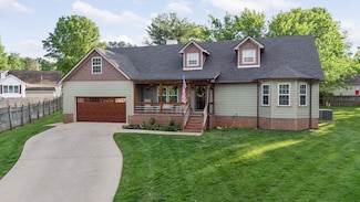 1329 Grand Ct, Murfreesboro, TN 37129