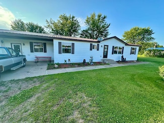N38871 Us Hwy 51, Whitehall, WI 54773