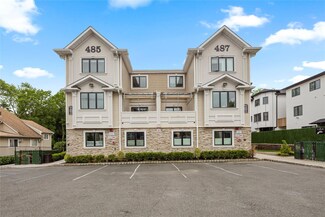 487 W Central Ave Unit 112, Spring Valley, NY 10977
