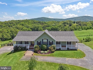 111 Fox Hill Rd, Front Royal, VA 22630