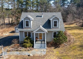 61 N Farms Rd, Florence, MA 01062
