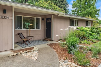 18304 Mclean Rd SW, Vashon, WA 98070