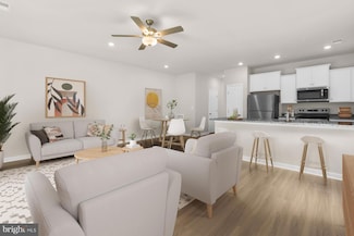 8143 Bartholomew Ct, Baltimore, MD 21206