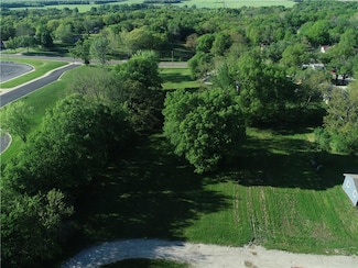 501 18th St, Osawatomie, KS 66064