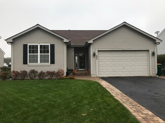605 Stearn Dr, Genoa, IL 60135