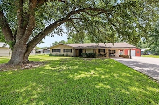 156 N Apple St, Garyville, LA 70051