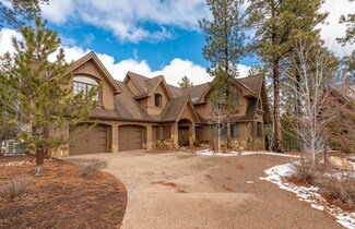 3369 S Tourmaline Dr, Flagstaff, AZ 86001