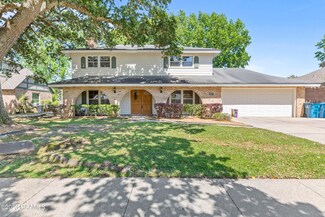 113 Mountainside Dr, Lafayette, LA 70503