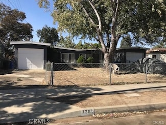 1379 S Gibbs St Unit 3, Pomona, CA 91766