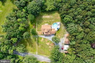 1901 S Timber Ridge Rd, Cross Junction, VA 22625