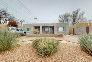 508 Jefferson St SE, Albuquerque, NM 87108