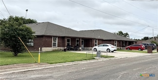 801 and 803 S Live Oak St, Lampasas, TX 76550